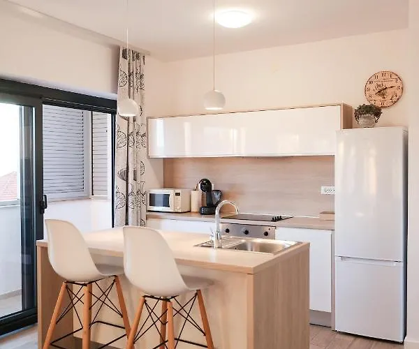 Mato 1 Appartamento Zara