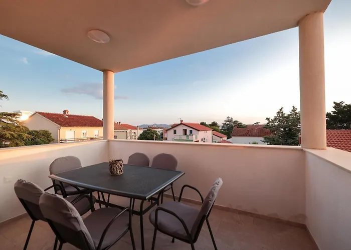 Mato 1 Appartamento Zara